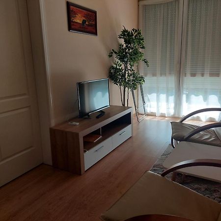 Cserke Napfény Apartman Cserkeszőlő Esterno foto
