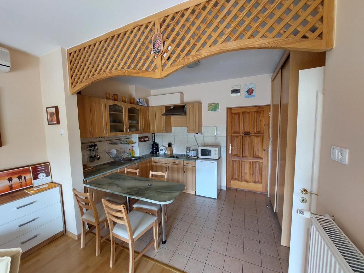 Cserke Napfény Apartman Cserkeszőlő Esterno foto