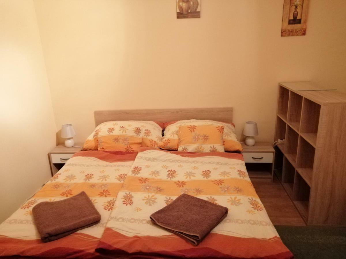 Cserke Napfény Apartman Cserkeszőlő Esterno foto